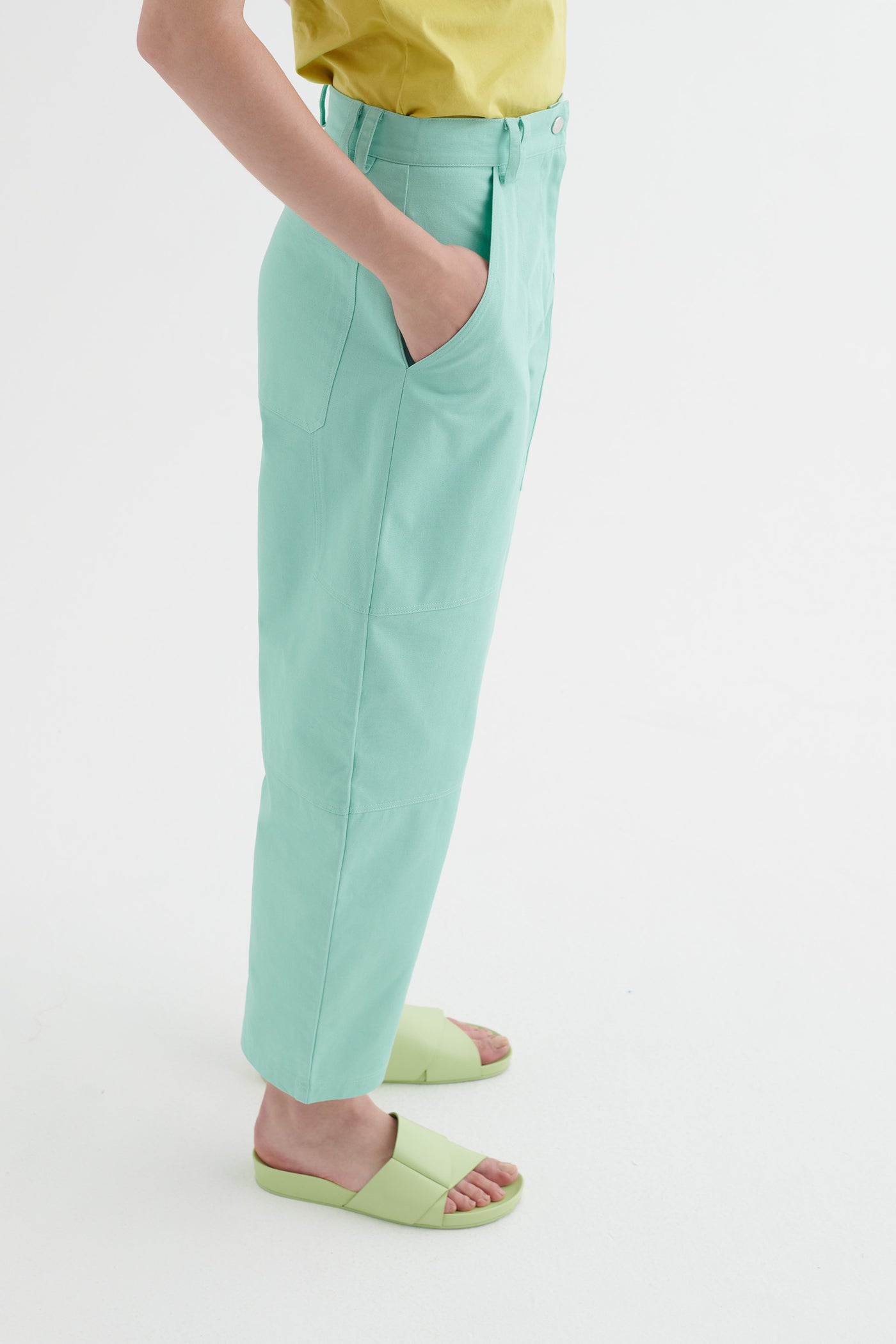 aquamarine