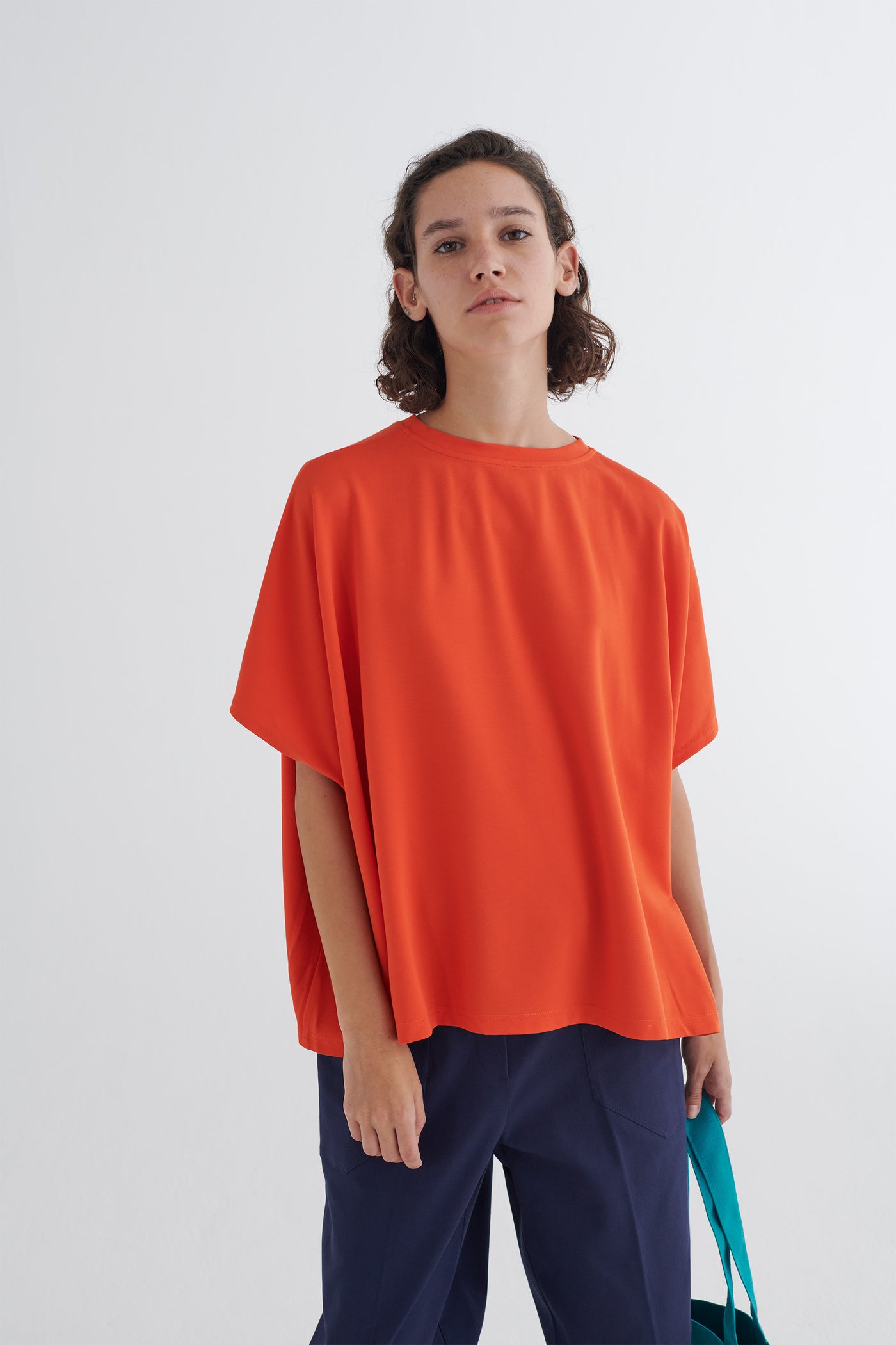 boxy extended tee